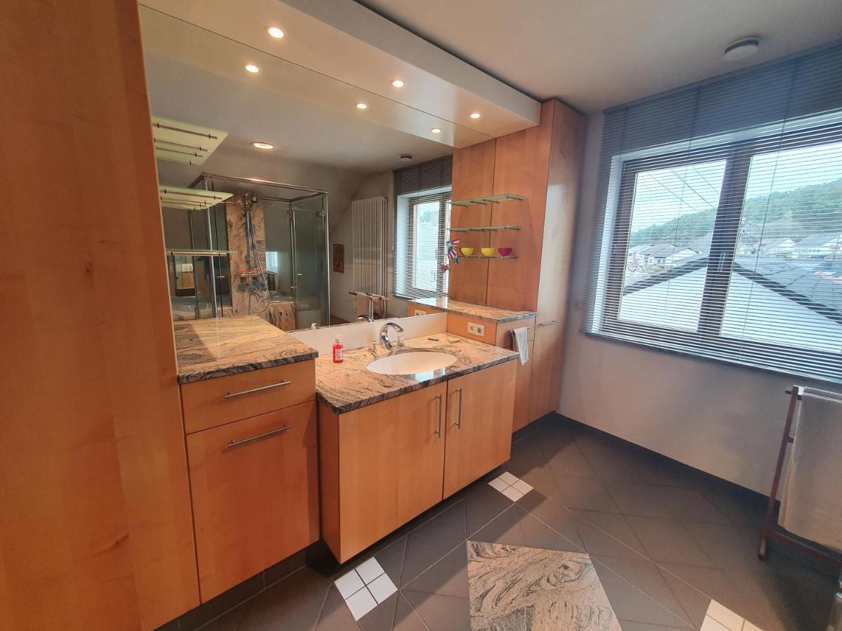 Ferienwohnung Nussbaum Merzig Esterno foto